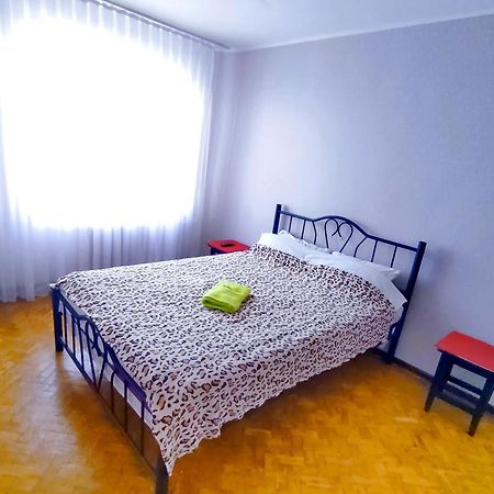Apartment Chisinau Luaran gambar